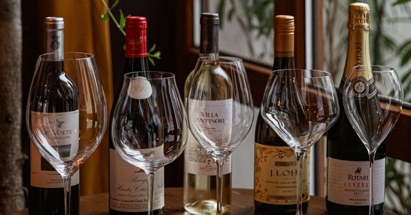 Degustare de pahare Riedel x Crama Mosafir